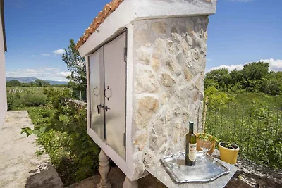 Ferienhaus mit Pool in der nähe vom Krka