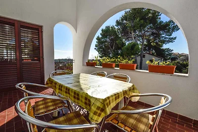 Ferienwohnung mit Klimaanlage und Balkon