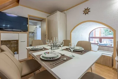 Ferienhaus mit Klimaanlage und Aussenpool