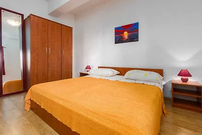 Ferienwohnung mit Klimaanlage und Grill