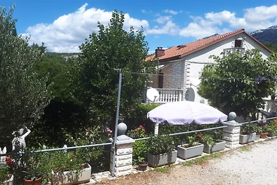 Ferienwohnung mit 15 qm Terrasse