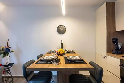 Ferienwohnung mit Terrasse und Klimaanlage