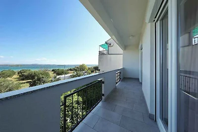 Ferienwohnung für 6 Personen mit Meerblick in