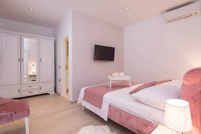Ferienwohnung Luxusapartment mit Klimaanlage,