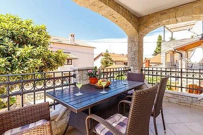 Ferienwohnung mit Balkon und Klimaanlage