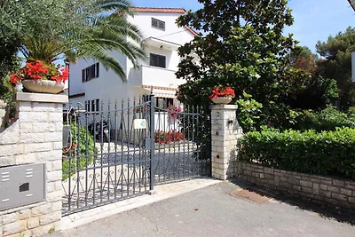 Ferienwohnung mit Garten und Grill