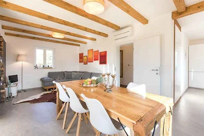 Ferienhaus ruhiger Ort mit Pool