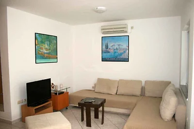 Ferienwohnung mit Terrasse und Klima