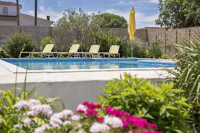 Ferienhaus mit Pool in der nähe vom Krka