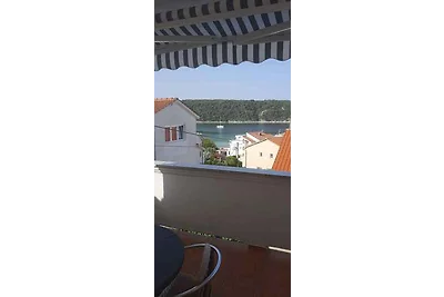 Ferienwohnung mit Terrasse und Meerblick