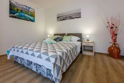 Appartamento Vacanza con famiglia Biograd na Moru