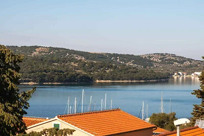 Appartamento Vacanza con famiglia Tisno