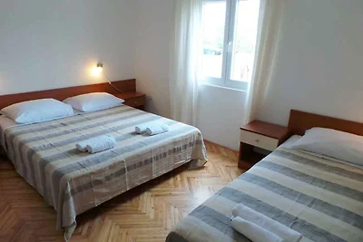 Ferienwohnung mit Terrasse und Klimaanlage