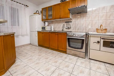 Ferienwohnung mit Klimaanlage und Grill
