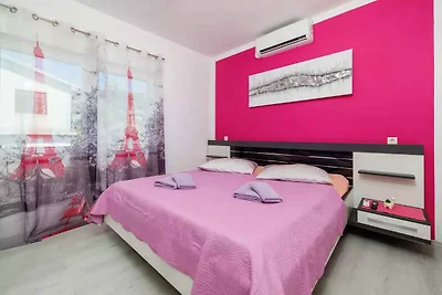 Ferienwohnung mit Balkon und einem wunderschö