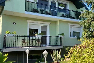 Ferienhaus mit Pool, Klimaanlagen und WLAN
