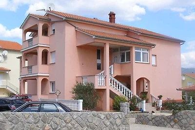 Ferienwohnung mit Balkon und Klimaanlage