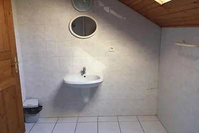 Ferienwohnung mit eigenem Eingang im Skiort