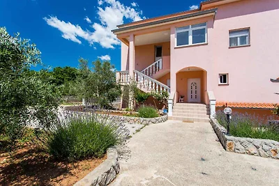 Ferienwohnung mit Terrasse und Klimaanlage