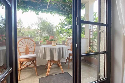 Studio mit Klimaanlage, WLAN und einer Terras