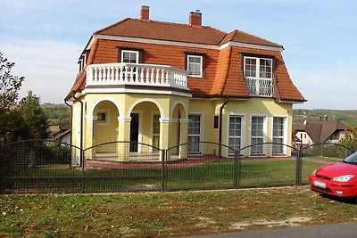 Ferienwohnung mit Terrasse zur Gartenseite