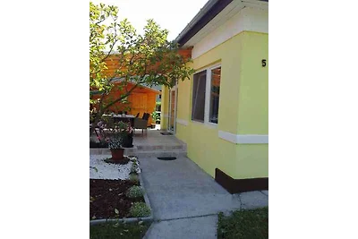Ferienhaus nur 150 m vom Plattensee entfernt