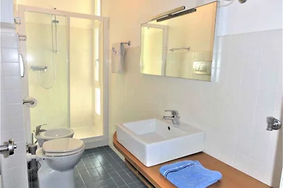 Ferienwohnung 100 m von Strand