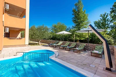Ferienwohnung mit Klimaanlage und Pool
