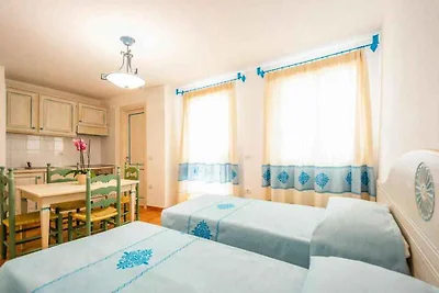 Ferienwohnung mit Klimaanlage und Balkon