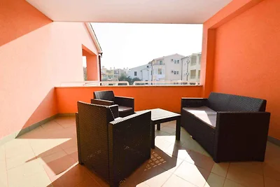 Ferienwohnung mit Balkon und Klimaanlage