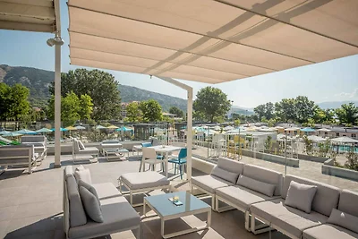 Mobilehome mit Terrasse