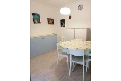 Bungalow 80 m vom Strand mitten im Pinienhain