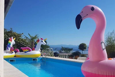 Studio mit Meerblick und Pool