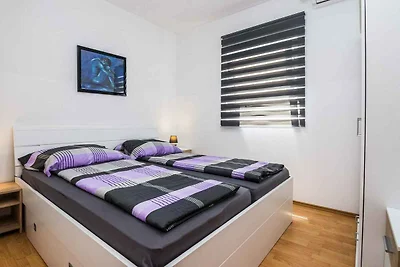 Ferienwohnung mit Klimaanlage und Internet