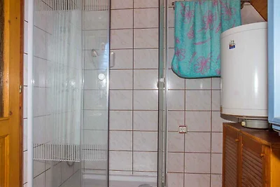 Ferienhaus mit schönem Garten und ruhiger