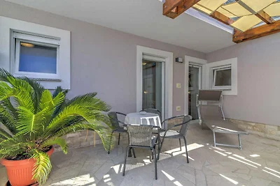 Ferienhaus mit Pool