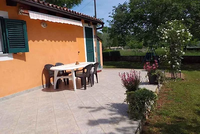 Ferienhaus mit Garten