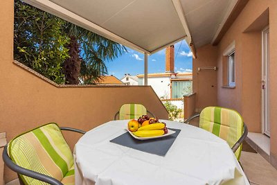 Ferienwohnung mit Terrasse und Klimaanlage