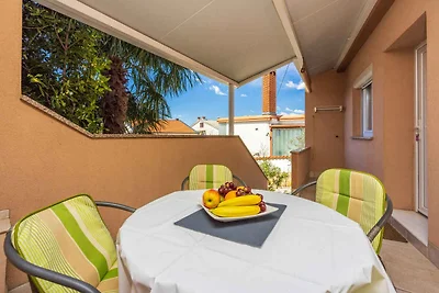 Ferienwohnung mit Terrasse und Klimaanlage