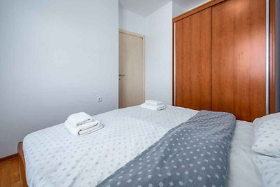 Ferienwohnung mit Klimaanlage und Grill