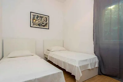 Ferienwohnung 150 m von Strand