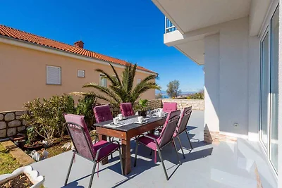 Ferienwohnung mit grosse Terrasse und