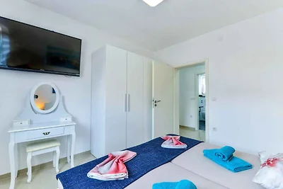 Ferienwohnung mit Aussenpool
