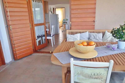 Ferienwohnung mit Terrasse und Klimaanage