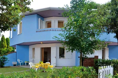 Ferienwohnung mit Garten und Klimaanlage