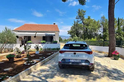 Ferienhaus mit Terrsse und Klimaanlage