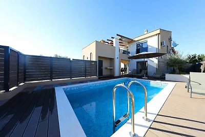 Modernes Ferienhaus Bronzzatta mit Privatpool
