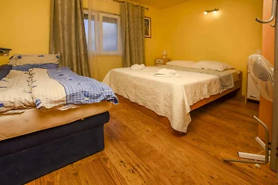Ferienwohnung am Meer mit Balkon