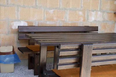 Ferienwohnung mit Aussenpool und Balkon