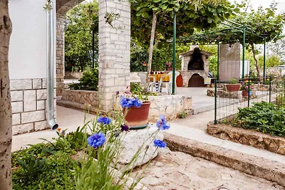 Ferienwohnung mit Garten und Internetzugang